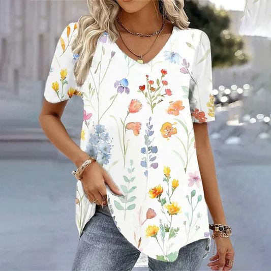 Effortless Floral Tunic Top for Women with V Neck Short Sleeve Curved Hem Relaxed Casual Style