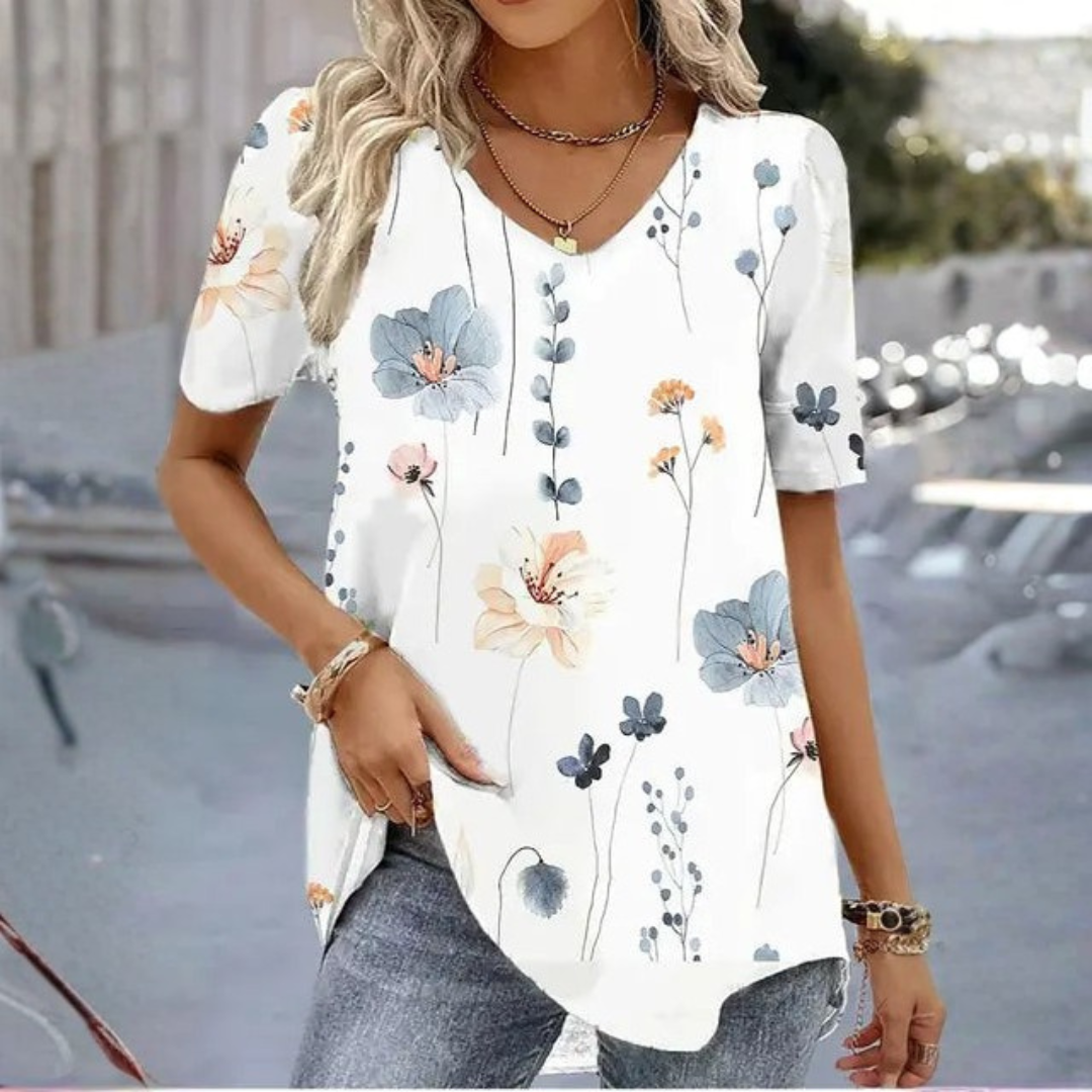 Effortless Floral Tunic Top for Women with V Neck Short Sleeve Curved Hem Relaxed Casual Style