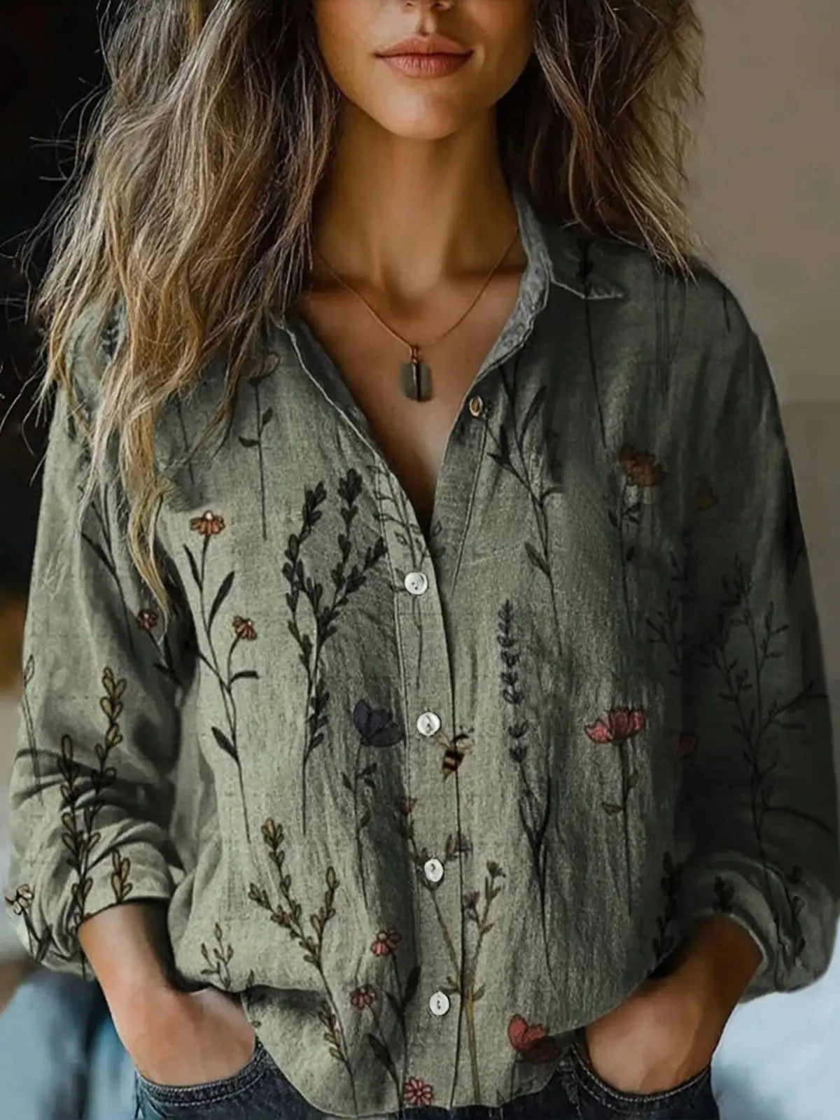 Effortless Floral Print Blouse for Women with Collar Long Sleeve Button Front Relaxed Boho Style