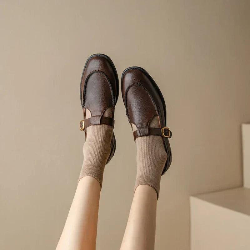 Elegant Leather Mary Jane Flats for Women with T Strap Buckle Round Toe Vintage Style