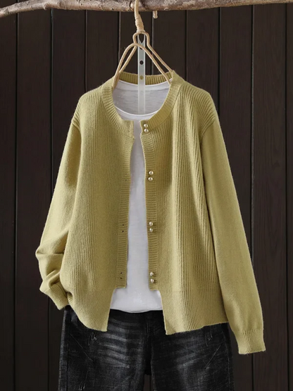 Comfortable Ribbed Cardigan Sweater for Women with Round Neck Long Sleeve Pearl Button Relaxed Oversized Style