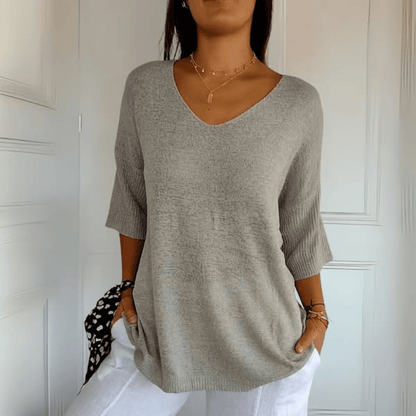Comfortable Oversized Sweater for Women with V Neck Elbow Sleeve Relaxed Knit Style