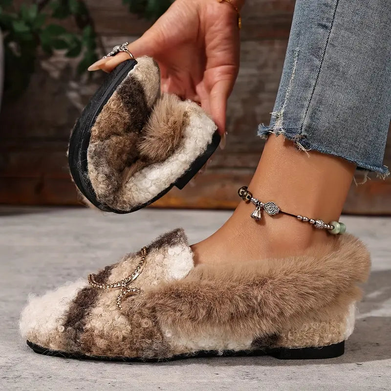 Comfortable Beige Slippers for Women with Faux Fur Bow Detail Cushioned Slip On House Shoes
