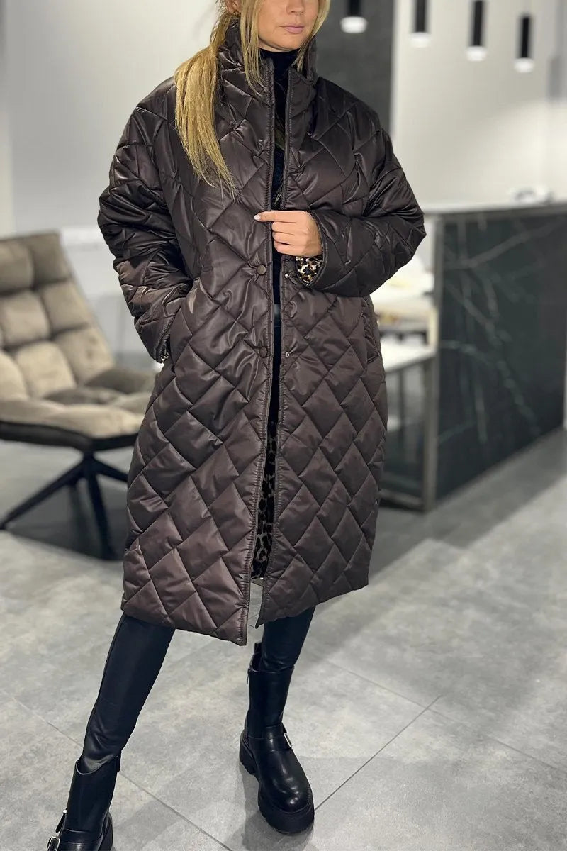 Effortless Quilted Puffer Coat for Women with Notch Lapel Long Sleeve Leopard Trim Oversized Style