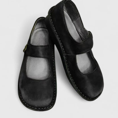 Comfortable Leather Mary Jane Flats for Women with Round Toe Buckle Strap Stitched Sole Casual Style