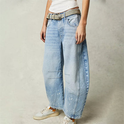 Effortless Relaxed Mom Jeans for Women in Cropped Barrel Leg Denim Style