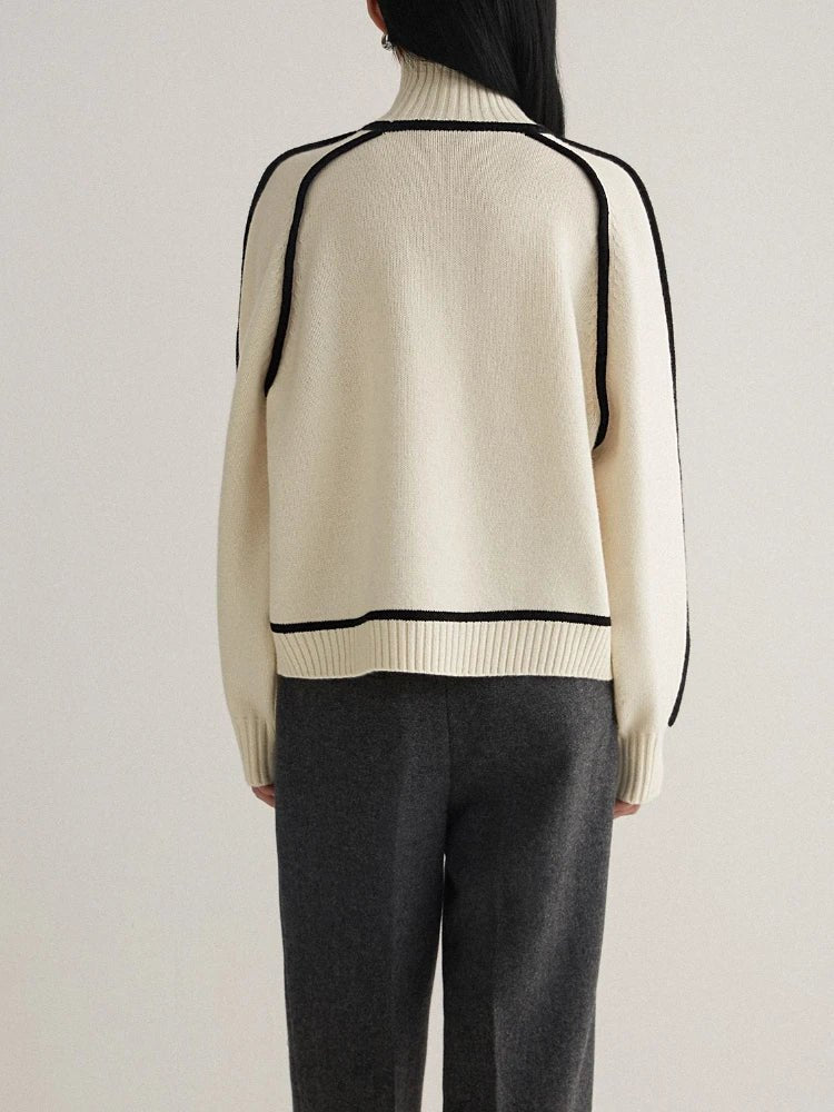 Comfortable Contrast Piping Sweater for Women with Turtleneck Long Sleeve Oversized Knit Style